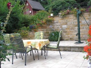 Terrasse Blick zum Garten